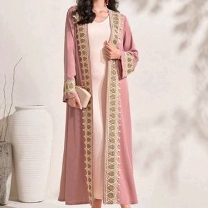 Contrast little fancy abaya